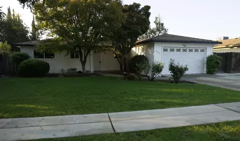 5936 E Lansing Way, Fresno, CA 93727