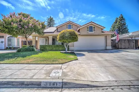 7251 N Michael Ave, Fresno, CA 93722