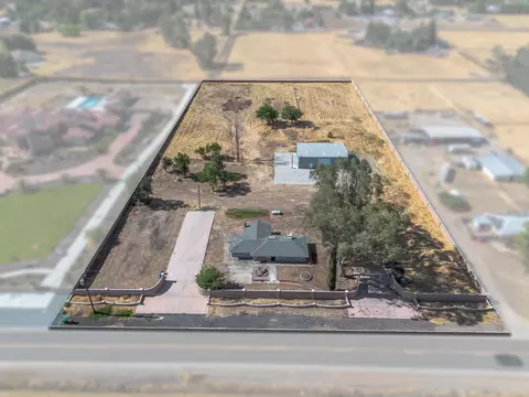 12447 E Herndon Ave, Clovis, CA 93619