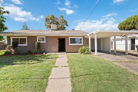 28527 Pacific Dr, Madera, CA 93638