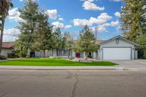 6413 N Constance Ave, Fresno, CA 93722