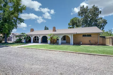 1176 Temperance, Clovis, CA 93611