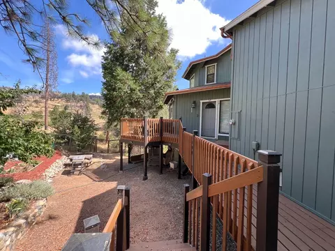 33952 Tocaloma Rd, Auberry, CA 93602