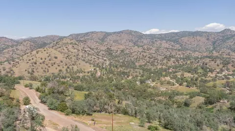 0 Totem Ln, Yokuts Valley, CA 93675