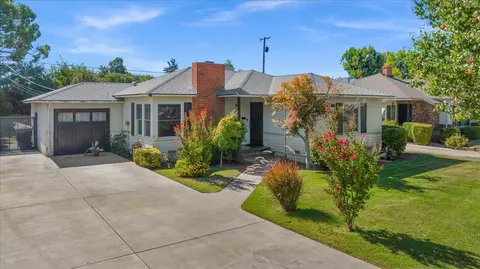 2835 N Vagedes Ave, Fresno, CA 93705