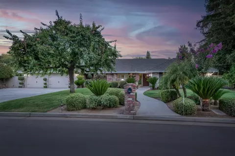 3767 W Spruce Ave, Fresno, CA 93711