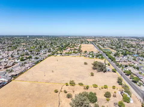 View/Area - 27592 Avenue 16, Madera, CA 93638 photo 4 of 12