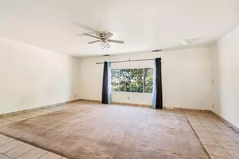 Living - 27592 Avenue 16, Madera, CA 93638 photo 7 of 9