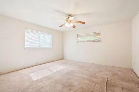 Bedroom - 27592 Avenue 16, Madera, CA 93638 photo 3 of 4