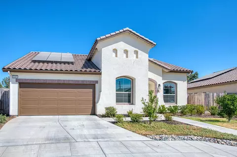 6092 E Platt Ave, Fresno, CA 93727