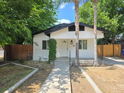 4211 E Grant Ave, Fresno, CA 93702