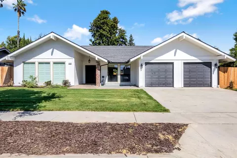 6730 N Tamera Ave, Fresno, CA 93711