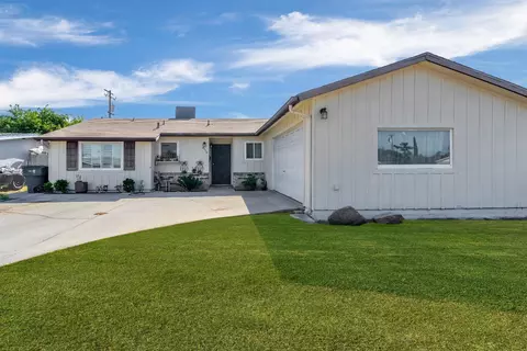 4378 N Millbrook Ave, Fresno, CA 93726