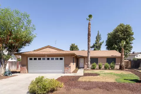 3143 Cindy Ave, Clovis, CA 93612