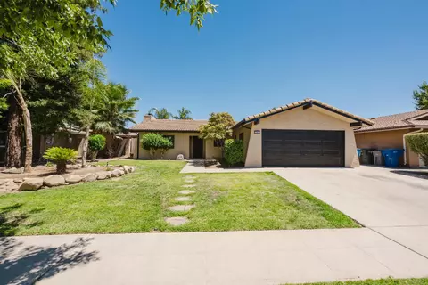380 N Shirley Ave, Fresno, CA 93727