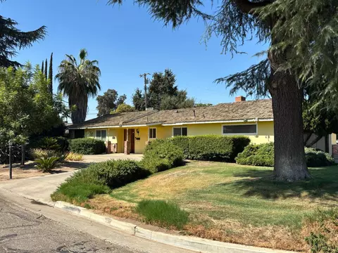 373 N Mountain View St, Tulare, CA 93274
