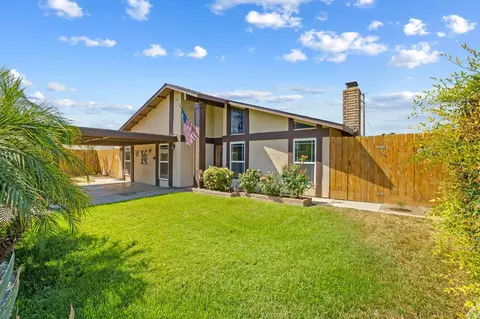 2219 S Linda Vista St, Visalia, CA 93277