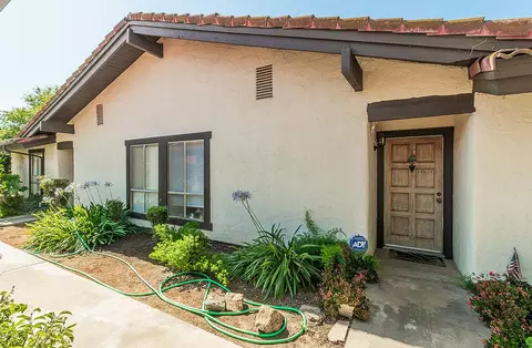 6338 N Maroa Ave #115, Fresno, CA 93704