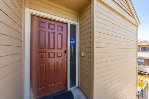 7675 N 1st St #236, Fresno, CA 93720