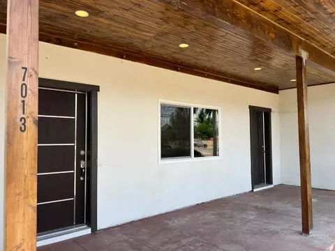 7013 N Maroa Ave, Pinedale, CA 93650
