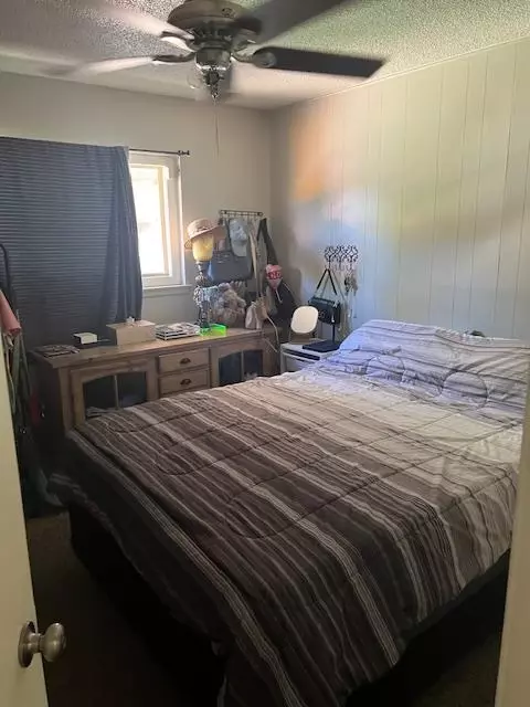 Bedroom - 621 W Pat Dr W, Clovis, CA 93612 photo 1 of 1