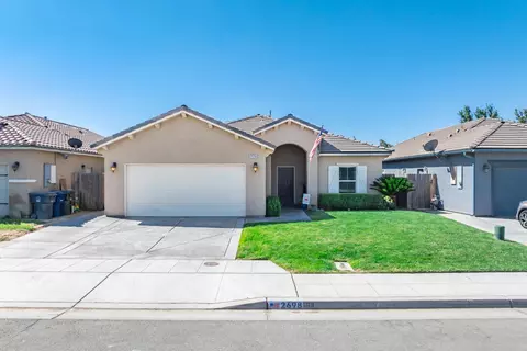2698 Cherry Tree Dr, Madera, CA 93637