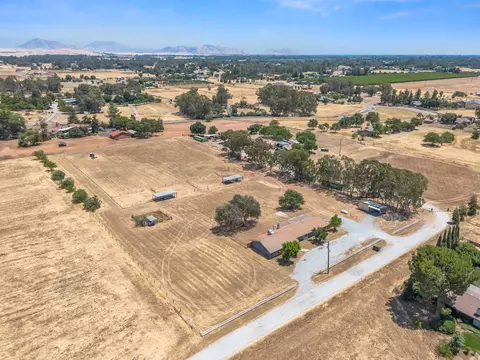 10485 E Herndon Ave, Clovis, CA 93619 photo 1