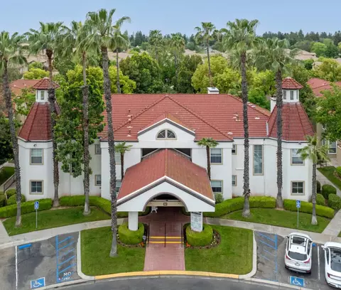 8153 N Cedar Ave #222, Fresno, CA 93720
