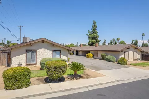 523 W Mesa Ave, Clovis, CA 93612