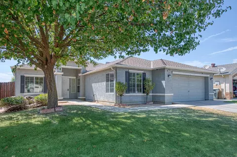1789 N Carnegie Ave, Fresno, CA 93722
