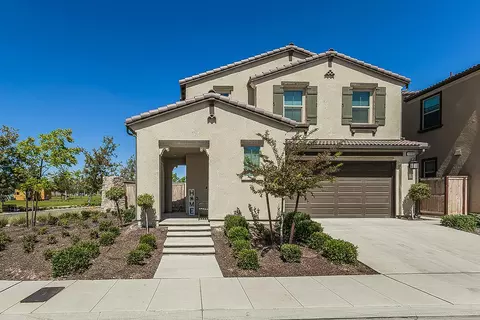 4445 Horizon Dr, Madera, CA 93636 photo 1