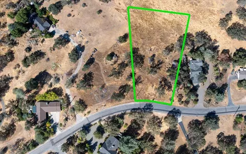 0 Crystal Cave Cir, Coarsegold, CA 93614