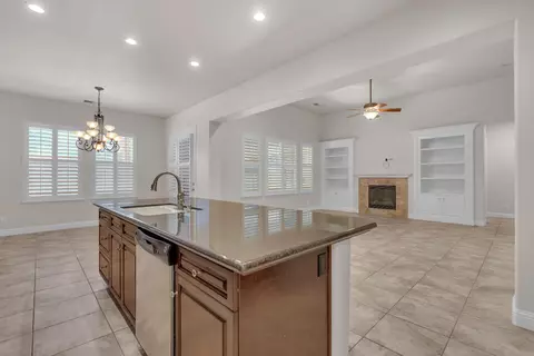 Living - 3560 Bloomfield Ln, Clovis, CA 93619 photo 1 of 5