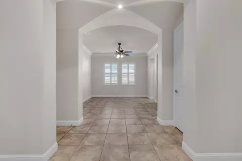 Entry Way - 3560 Bloomfield Ln, Clovis, CA 93619 photo 1 of 2