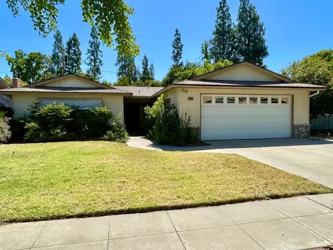 5684 N Ninth St, Fresno, CA 93710