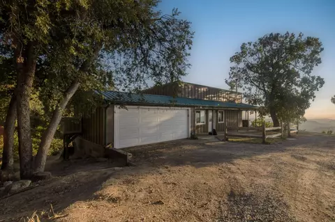 41107 Auberry Rd, Auberry, CA 93602