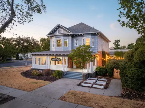 455 W 20th St, Merced, CA 95340