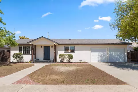 618 W Herbert, Reedley, CA 93654