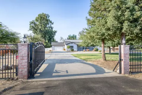 6164 E Church, Fresno, CA 93727
