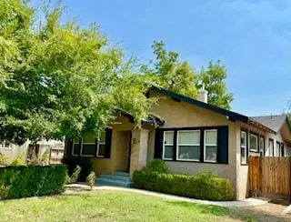 1452 N Poplar Ave, Fresno, CA 93728