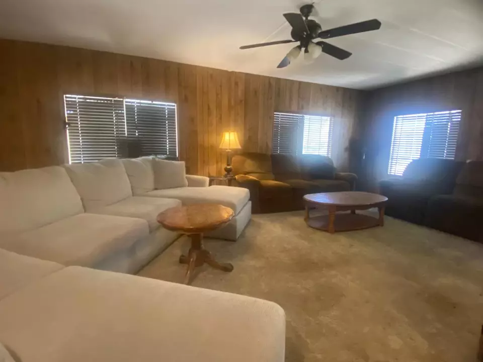  581 N Crawford Ave #112, Dinuba, CA 93618 photo 4