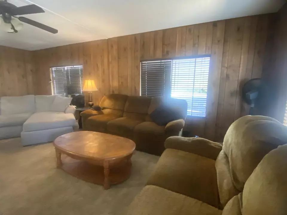  581 N Crawford Ave #112, Dinuba, CA 93618 photo 5
