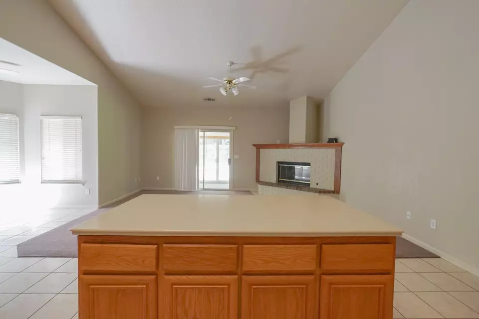 Living - 6625 River Mesa, Riverbank, CA 95367 photo 4 of 4