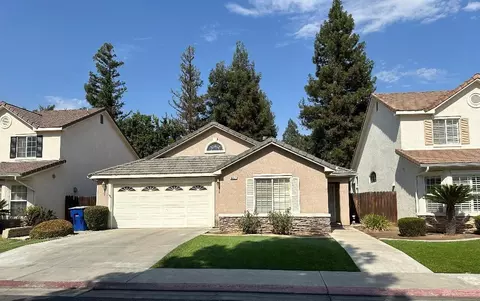6430 N Alison Ln, Fresno, CA 93711