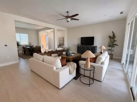 Living - 4132 Blackfish Rd, Madera, CA 93636 photo 1 of 1