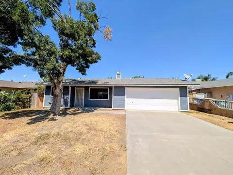 980 E Joanne Ave, Pixley, CA 93256