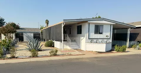 581 N Crawford #46, Dinuba, CA 93618