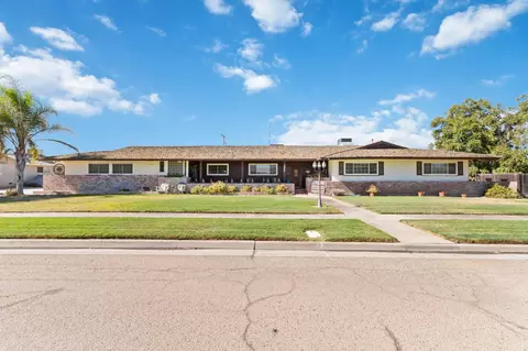 25347 W Scaggs Ave, Tranquillity, CA 93668
