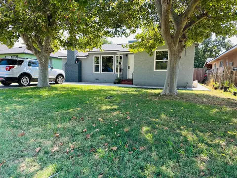 809 Orange Ave, Chowchilla, CA 93610