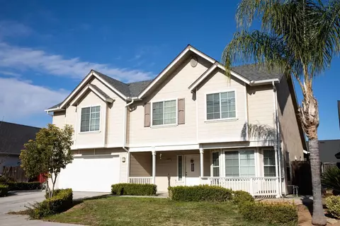 4712 W Celeste Ave, Fresno, CA 93722